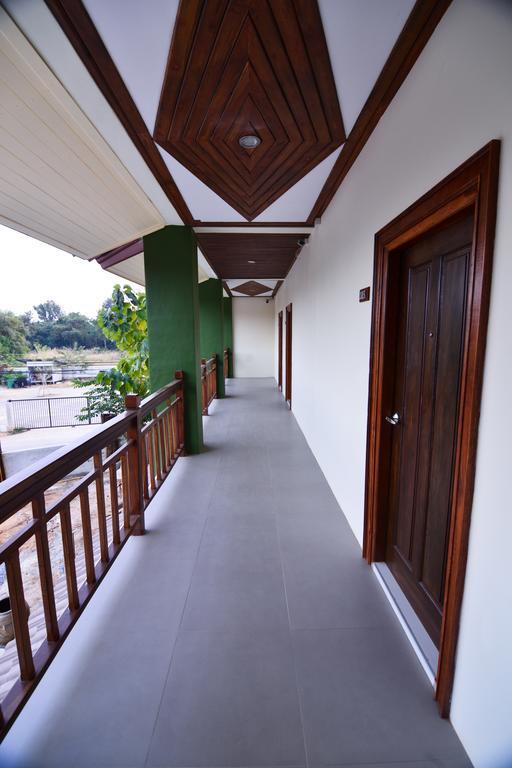 The Boon House, Khon Kaen Hotel Екстериор снимка