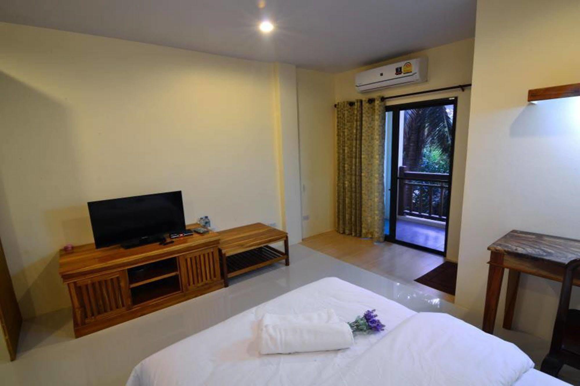 The Boon House, Khon Kaen Hotel Екстериор снимка